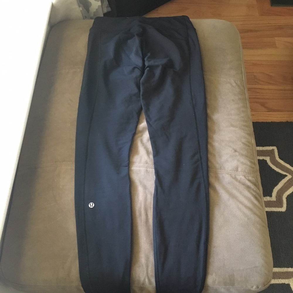 LAST HOURS OR WILL BE DONATED!

Lululemon High waisted Moto leggings - Picture 3 of 4